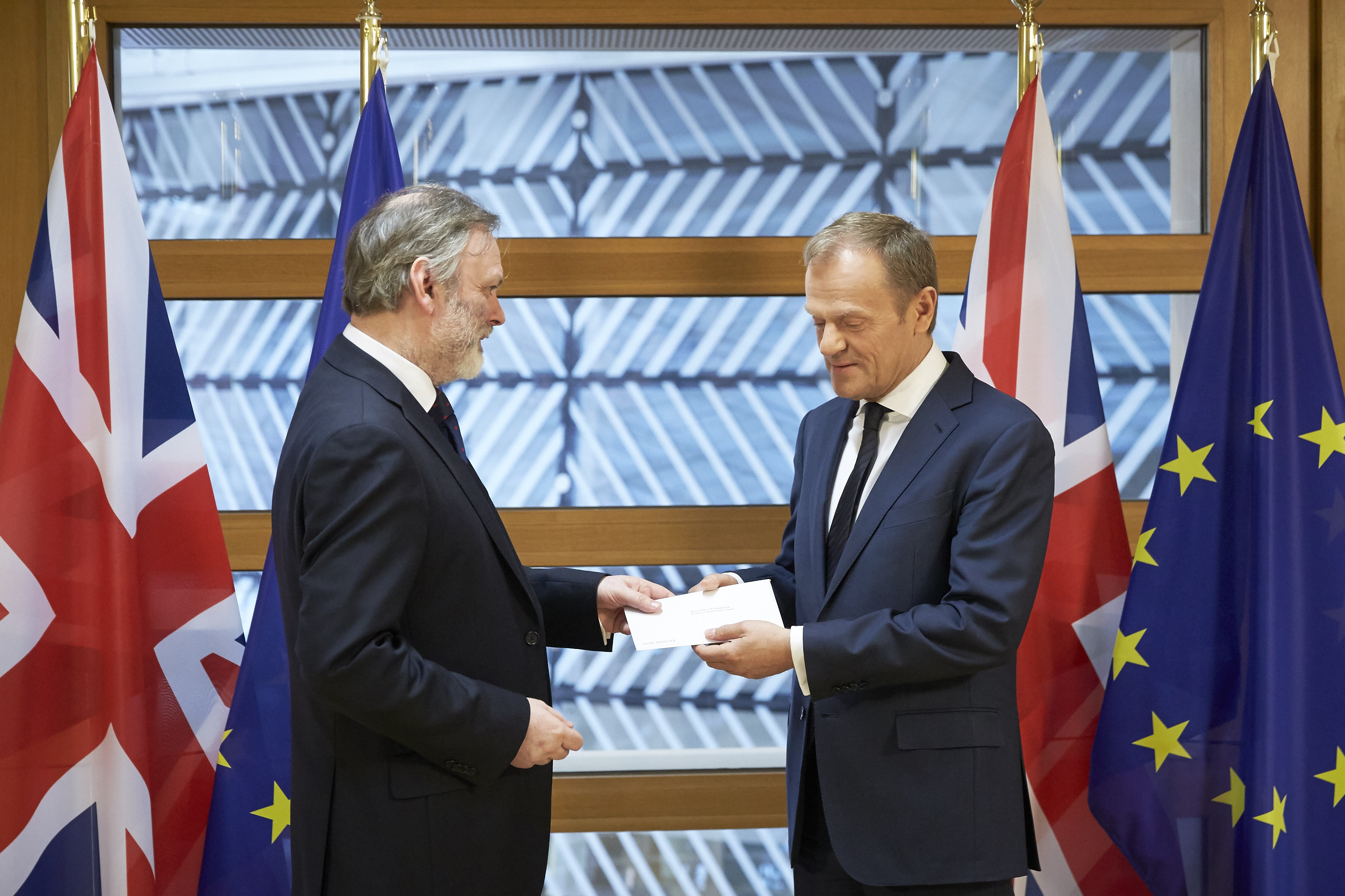 Tim Barov, stalni predstavnik UK pri EU i Donald Tusk, predsednik Evropskog saveta; Photo: Evropska unija