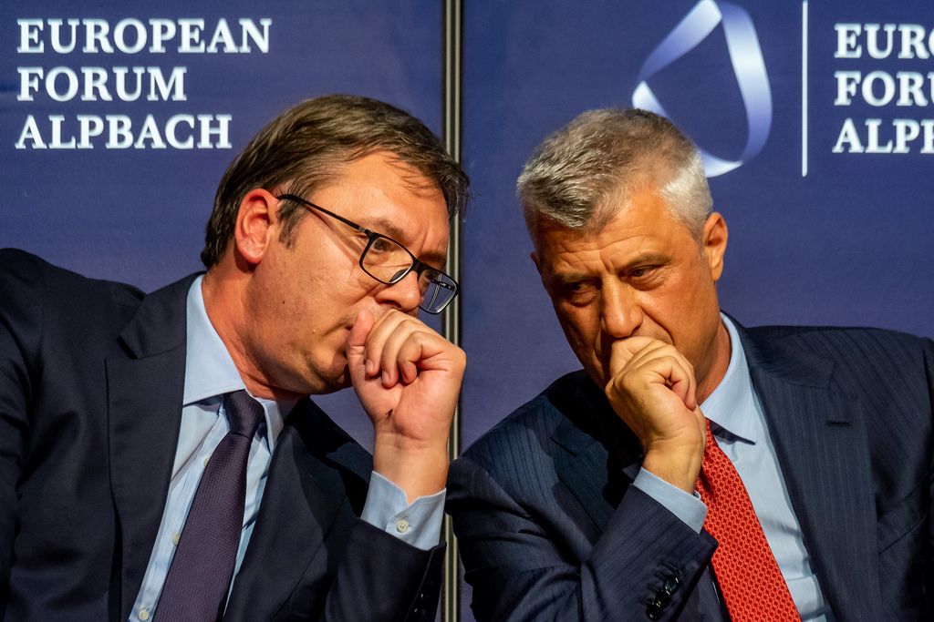 Aleksandar Vučić, Hašim Tači; Foto: European Forum Alpbach / Andrei Pungovschi / Flickr